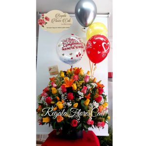 arreglo celebraci贸n floral- Cumplea帽os